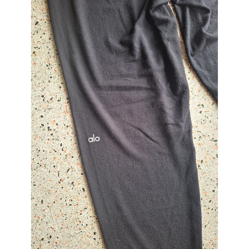 Alo Yoga Soho Sweatpant - Picture 7 of 10